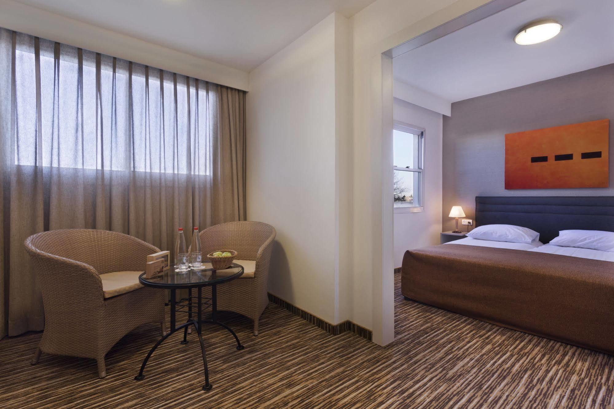 Ramon Inn By Isrotel Collection Mitzpe Ramon Eksteriør billede